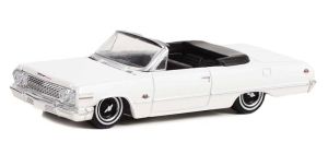 GREEN63030-C - Voiture blanche sous blister de la série California Lowriders - CHEVROLET Impala SS 1963