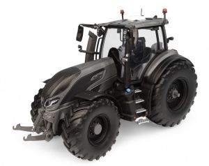 Tracteur de couleur Titanium édition – Limité à 1000 pièces – VALTRA Q305