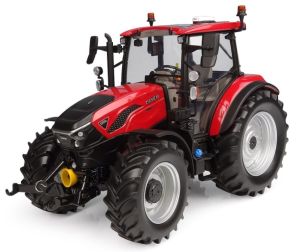 UH6852 - Tracteur CASE IH Farmall 120C