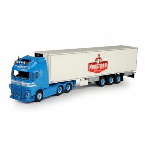 Camion 6x4 VOVLA FH04 avec remorque TENDEN firogorifique 3 essieux