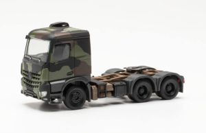 HER747028 - Camion solo de couleur camouflage – MERCEDES Arocs 6x4