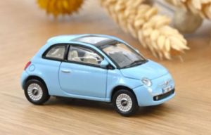 NOREV770064 - Voiture de 2008 couleur bleu - FIAT 500