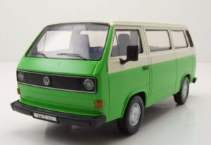 MMX79376VERT - Van de couleur vert et beige - VW Type 2