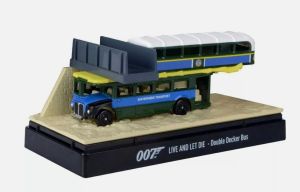 MMX79825 - Véhicule du film James Bond 007 - Live and Let Die - bus à double étages