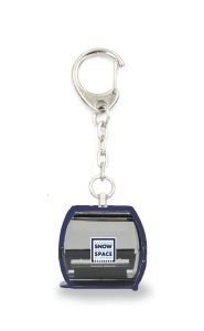 JC80812 - Porte-clés de couleur bleu - SnowSpaceSalzburg - OMEGA V