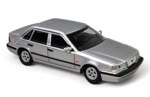 MNC870171101 - Voiture de 1994 couleur grise - VOLVO 850 Saloon