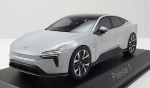 NOREV875012 - Voiture de 2025 couluer grise - POLESTAR 5