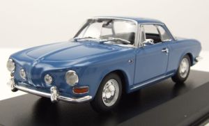 MXC940050221 - Voiture de 1966 couleur bleu - VW Karmann Ghia