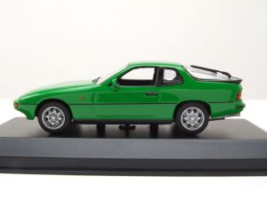 MXC940062124 - Voiture de 1984 de couleur Vert Foncé – PORSCHE 924