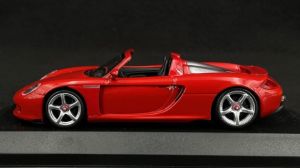 MXC940062631 - Voiture de 2003 Rouge – PORSCHE Carrera GT