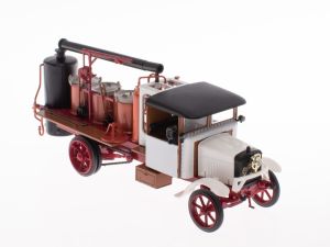 G111A043 - Camion porte alambic de 1925 - BERLIET CBA 9