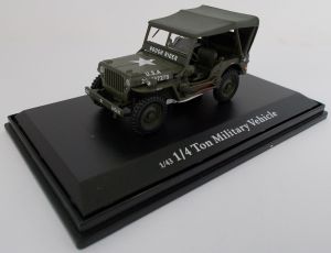 Véhicule du 6 juin 1944 JEEP US Army version bachée