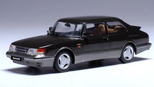 IXOCLC577 - Voiture de 1988 couleur noir - SAAB 900 turbo