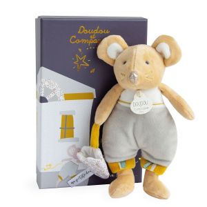 DC3509 - Doudou de la gamme LA PETITE SOURIS VA PASSER - Bulu en pyjama de couleur beige