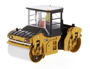 Compacteur  CATERPILLAR CB13 avec cabine
