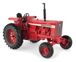 Tracteur INTERNATIONAL 756