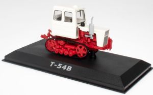 G1825016 - Tracteur sur chenilles CHISINAU T-54B de 1967 à 1974