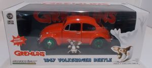 Voiture du film Gremlins VOLKSWAGEN Beetle de 1967 avec figurine de Gizmo en version GREEN METAL