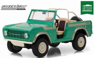 GREEN19034 - Voiture 4x4 FORD Bronco de 1976 de couleur vert