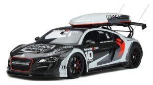 GT870 - Voiture de 2013 couleur grise et noire - AUDI R8 Body Kit Gumball 3000