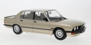 IXO18CMC184.22 - Voiture de 1987 couleur gold - BMW 520i E28