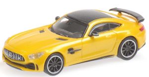 MNC870037322 - Voiture sportive BRABUS 600 de 2015 de couleur jaune