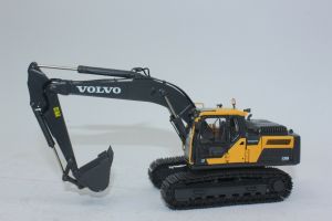 Pelle sur chenilles VOLVO EC200D APAC