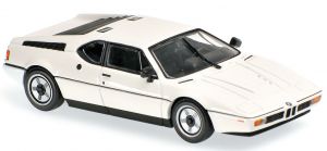 Voiture sportive BMW M1 de 1979 de couleur blanche
