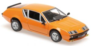 Voiture sportive RENAULT ALPINE A310 de 1976 de couleur orange