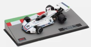 MAGF1BT44B - Voiture du GP du Brésil pilotée par Carlos PACE - BRABHAM BT44B #8