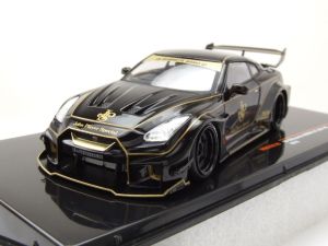 IXOMOC330.22 - Voiture de 2019 couleur noir - NISSAN 35GT-RR LB-Silhouette Works GT RHD JPS