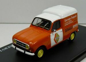 G111N040 - Véhicule fourgonnette RENAULT SERVICE – RENAULT 4