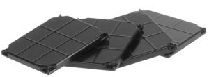 4 plaques miniatures stabilisatrices pour grue de 250t dimensions 25 x 28 mm