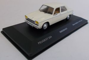 ODE031 - Voiture berline PEUGEOT 204 de couleur blanche editée à 1000 pièces