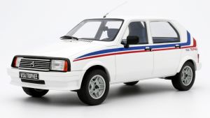 OT1053 - Voiture de 1983 couleur Blanche - CITROEN Visa Trophee GR.B