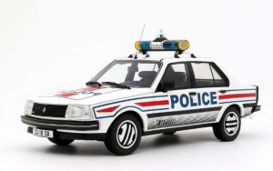 OT1156 - Voiture de la police nationale 1982 - RENAULT 18 Turbo
