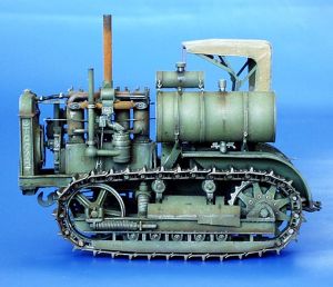 Tracteur sur chenilles STALINETS S-60 maquette à construire et à peindre