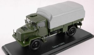 Camion militaire plateau baché TATRA 128N de 1951 couleur kaki