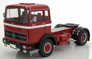 Camion 4x2 solo MERCEDES LPS 1632 de 1969 de couleur rouge édité à 700 pièces