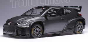 IXO18CMC210.22 - Voiture de 2024 couleur grise - TOYOTA GR Yaris Rally2