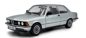 SOL1812801 - Voiture de 1980 couleur bleu saphir - BMW E21 323i