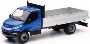 NEW15873F - Utilitaire avec plateau IVECO Daily bleu