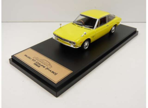 MAGJP117 - Voiture de 1968 jaune - ISUZU 117 coupé