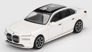 MGT00819-L - Voiture de 2024 couleur blanc - BMW I7 Xdrive 60 Mineral LHD
