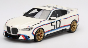 TS0495 - Voiture de 2023 couleur blanc - BMW M4 3.0 CSL
