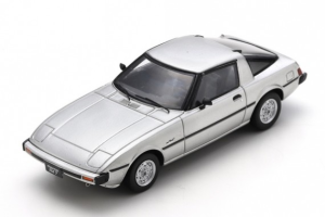 SCH43U00155 - Voiture de couleur argent de 1978-85 - MAZDA Savanna RX-7