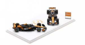 SPAS9571 - Voiture de 2024  Champion Constructeur L.NORRIS & O.PIASTRI – n°4 et n°81 - McLAREN MCL38