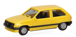 HER029032 - Voiture de couleur jaune - OPEL Corsa A 2 portes