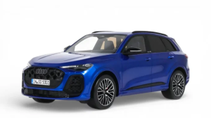 OT1281 - Voiture de 2025 de couleur bleu - AUDI SQ5 TFSI Ultra