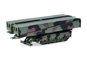 HER746854 - Véhicule militaire – Leguan Tank poseur de ponts 26m camouflage